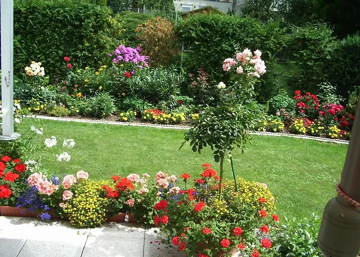 Gaestehaus Resi זלטינגן-רכטינג