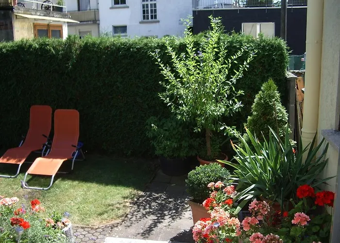 Gaestehaus Resi בית הארחה זלטינגן-רכטינג